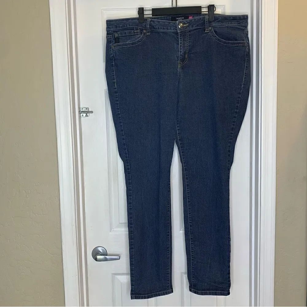 Torrid Skinny Jeans Size 24T